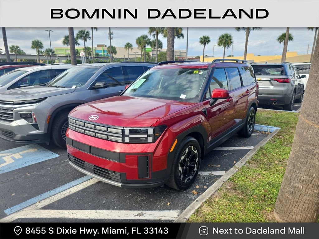 Used 2024 Hyundai Santa Fe SEL image 2