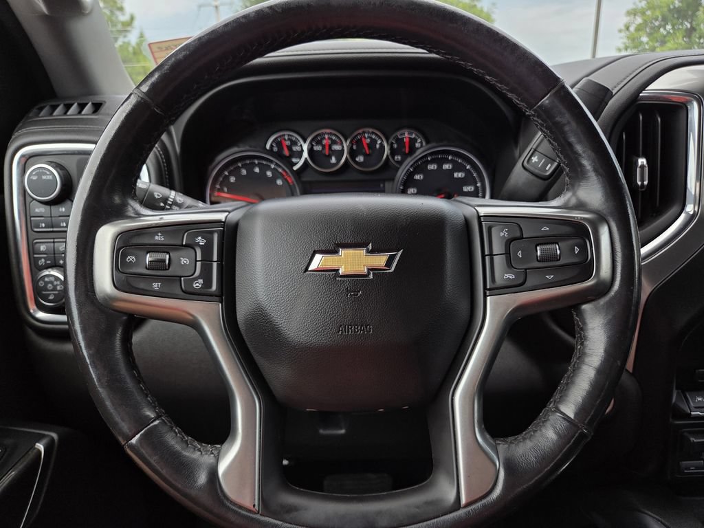Used 2021 Chevrolet Silverado 1500 LTZ AWD/4WD image 25