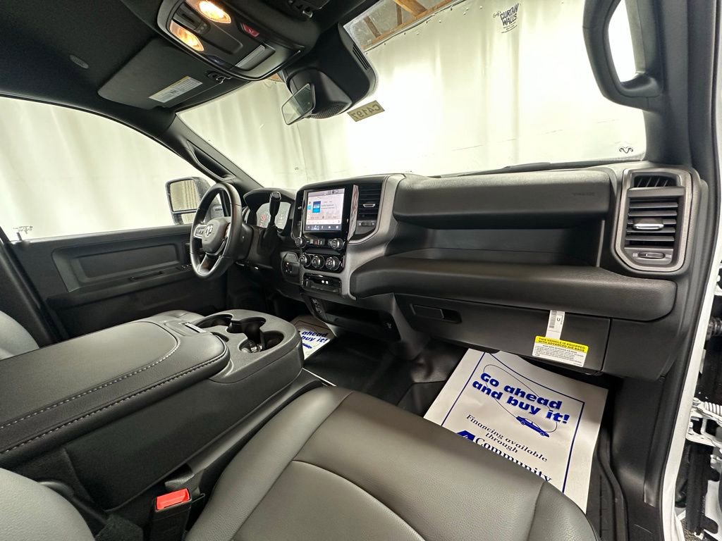 New 2026 RAM 2500 Tradesman w/ Chrome Appearance Group image 19