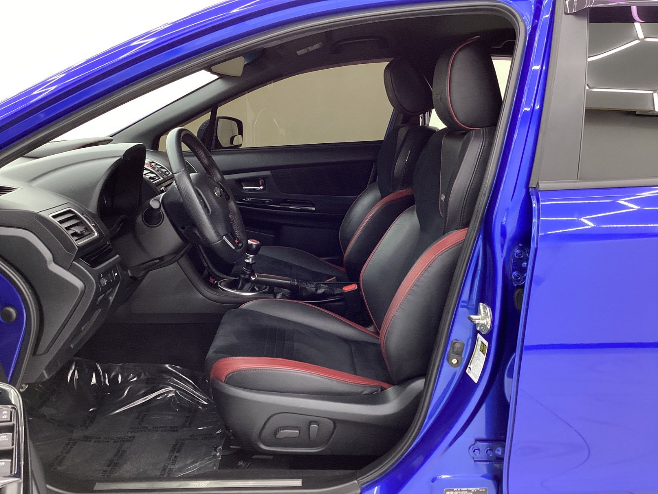 Used 2020 Subaru WRX STI AWD/4WD image 14