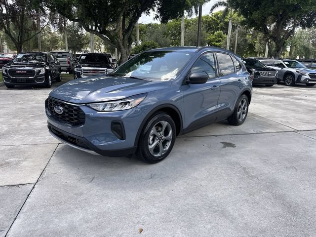 Used 2025 Ford Escape ST-Line FWD image 21