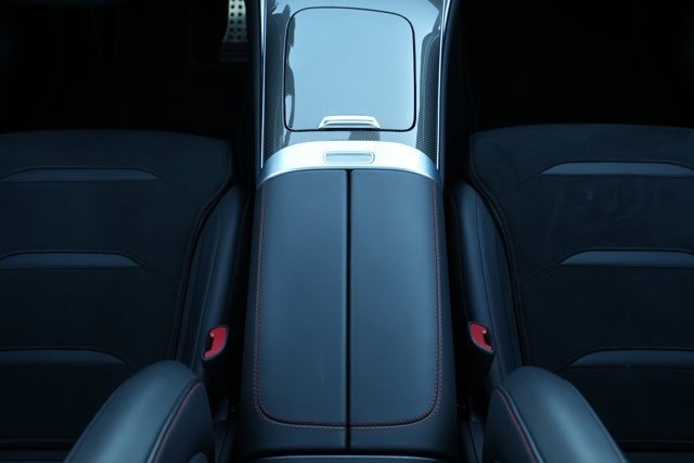 Certified 2025 Mercedes-Benz GLC 43 AMG 4MATIC image 31