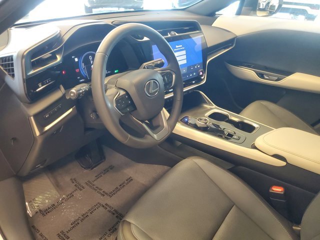 Used 2023 Lexus RZ 450e Premium image 22
