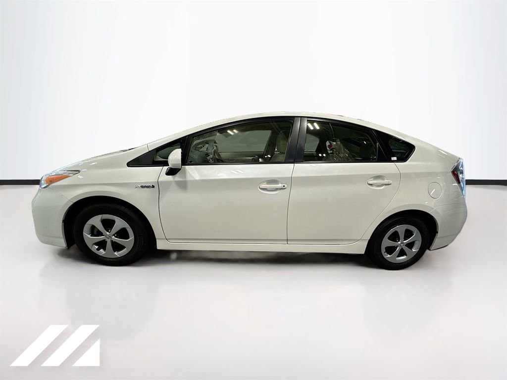Used 2015 Toyota Prius Three FWD image 7