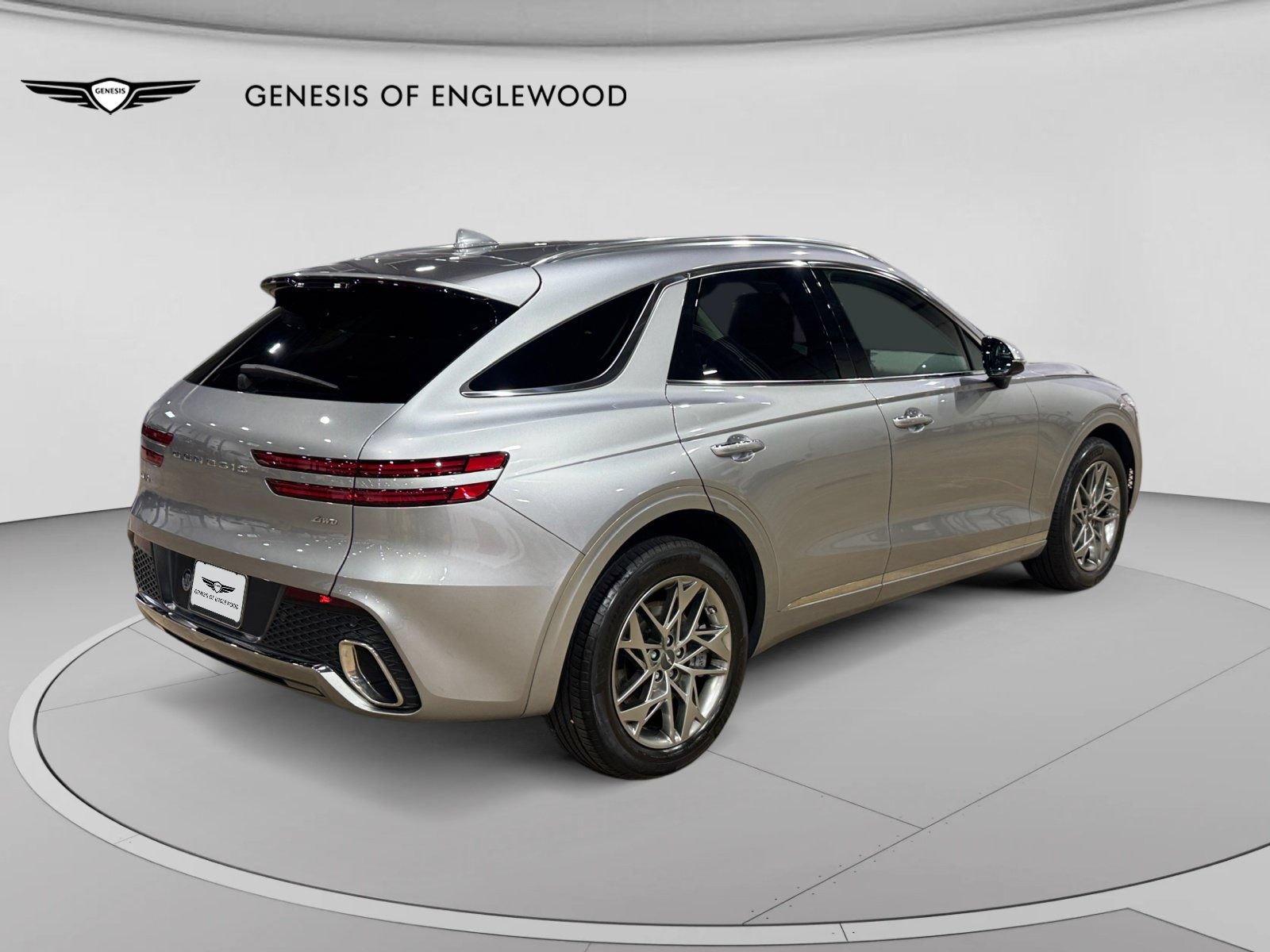 Used 2024 Genesis GV70 2.5T AWD/4WD image 9