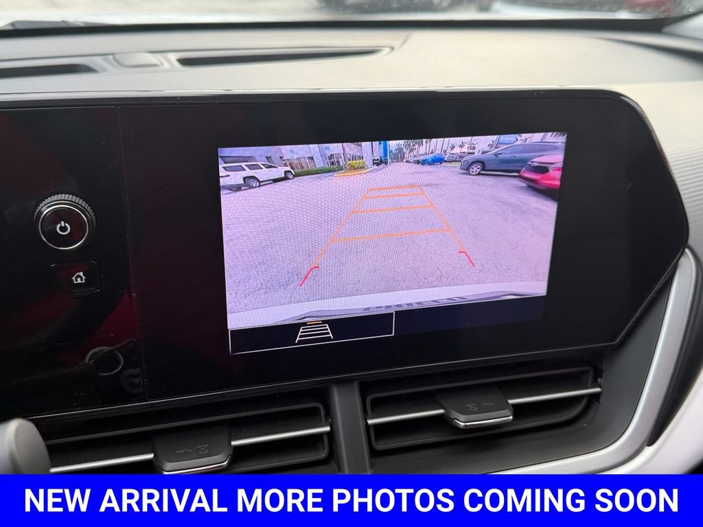 Used 2024 Chevrolet Trax LS FWD image 22