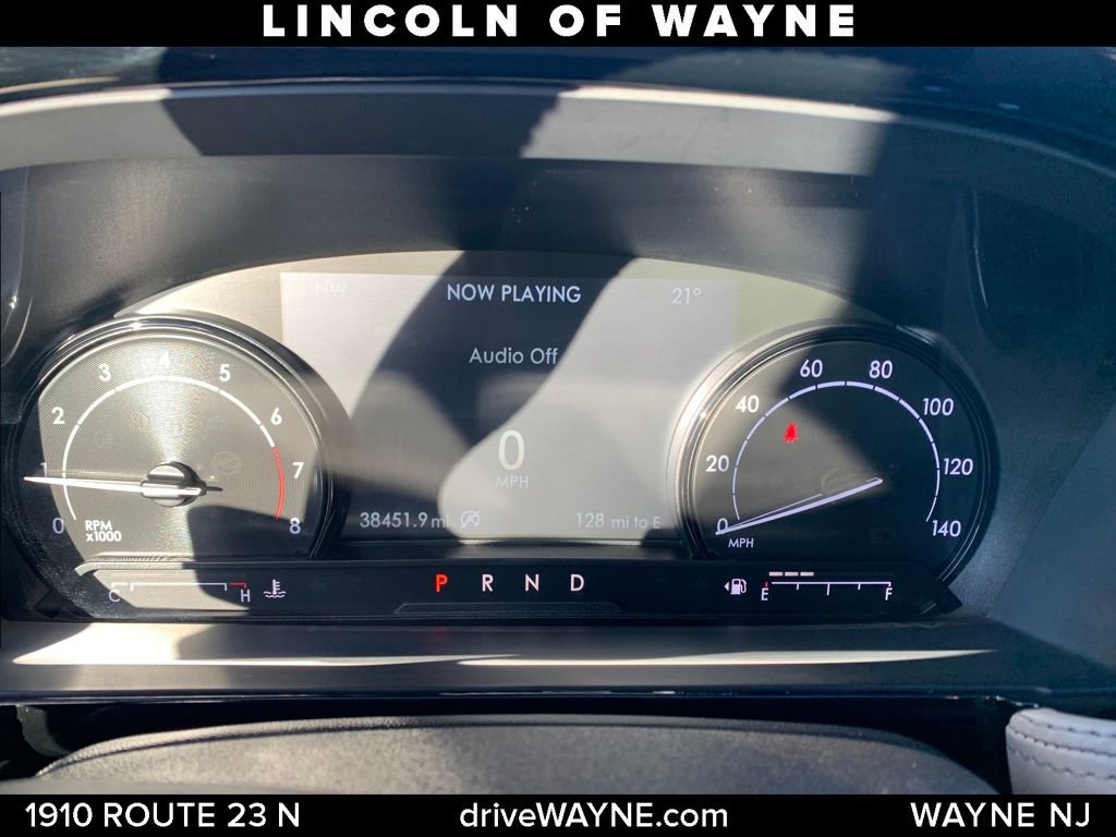 Certified 2022 Lincoln Corsair AWD w/ Equipment Group 101A image 15