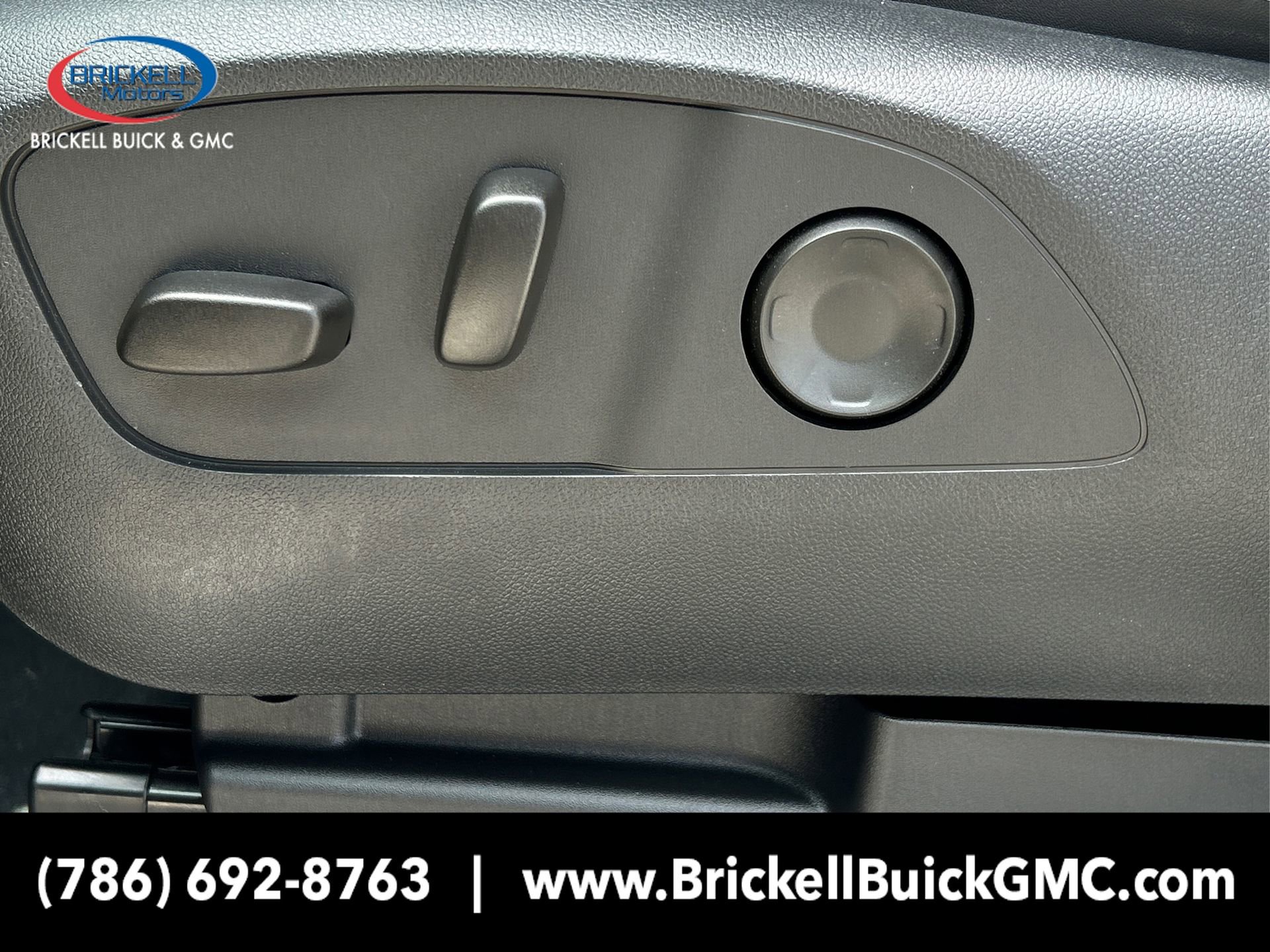 New 2025 GMC Sierra EV Denali image 21