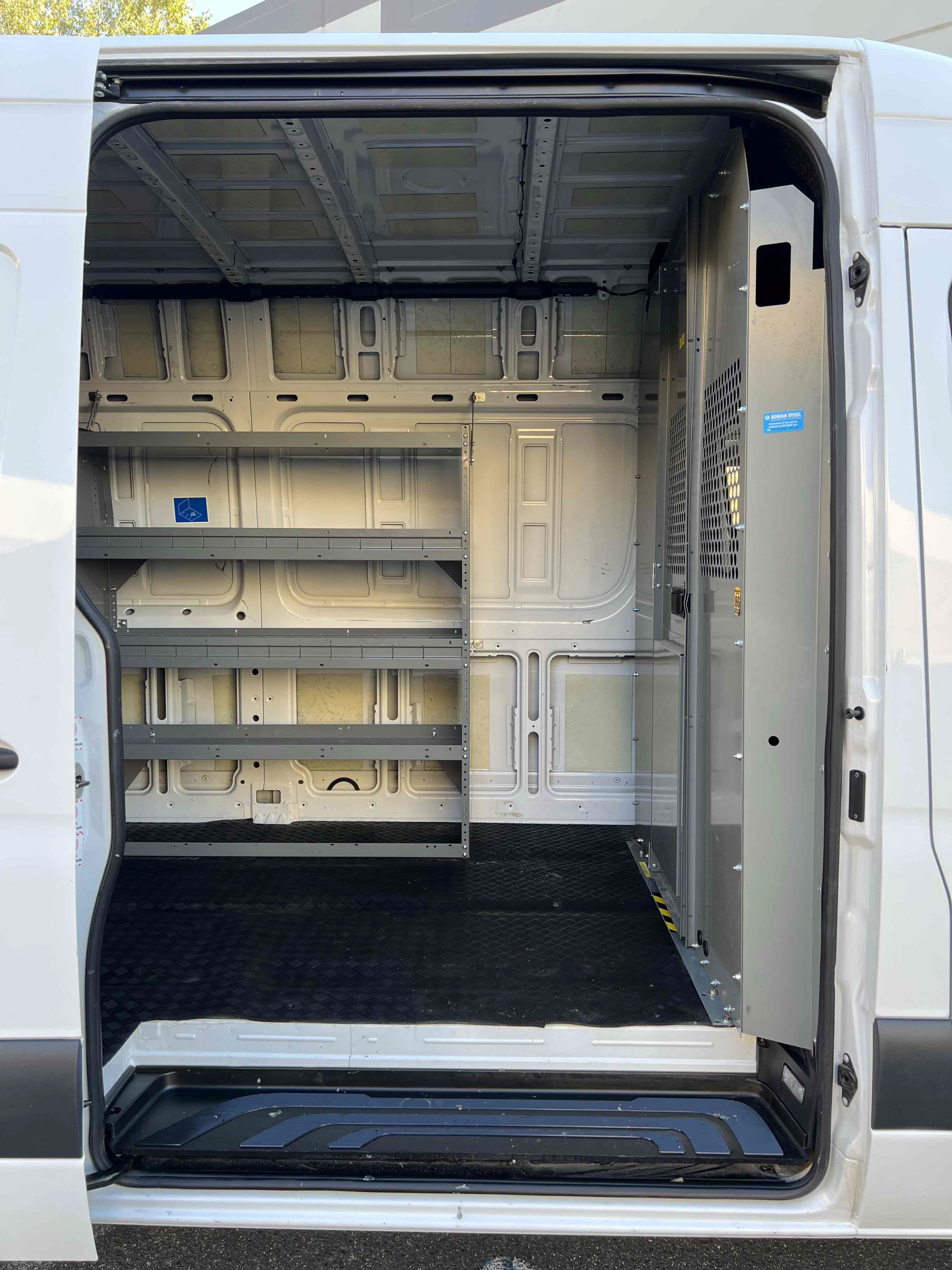 Used 2022 Mercedes-Benz Sprinter 2500 image 59