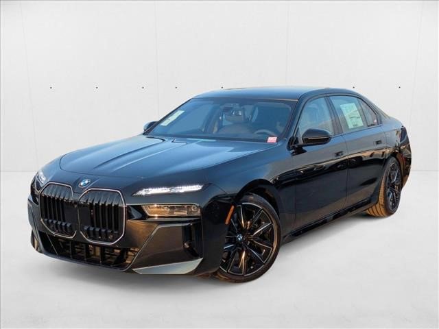 New 2025 BMW 760i xDrive