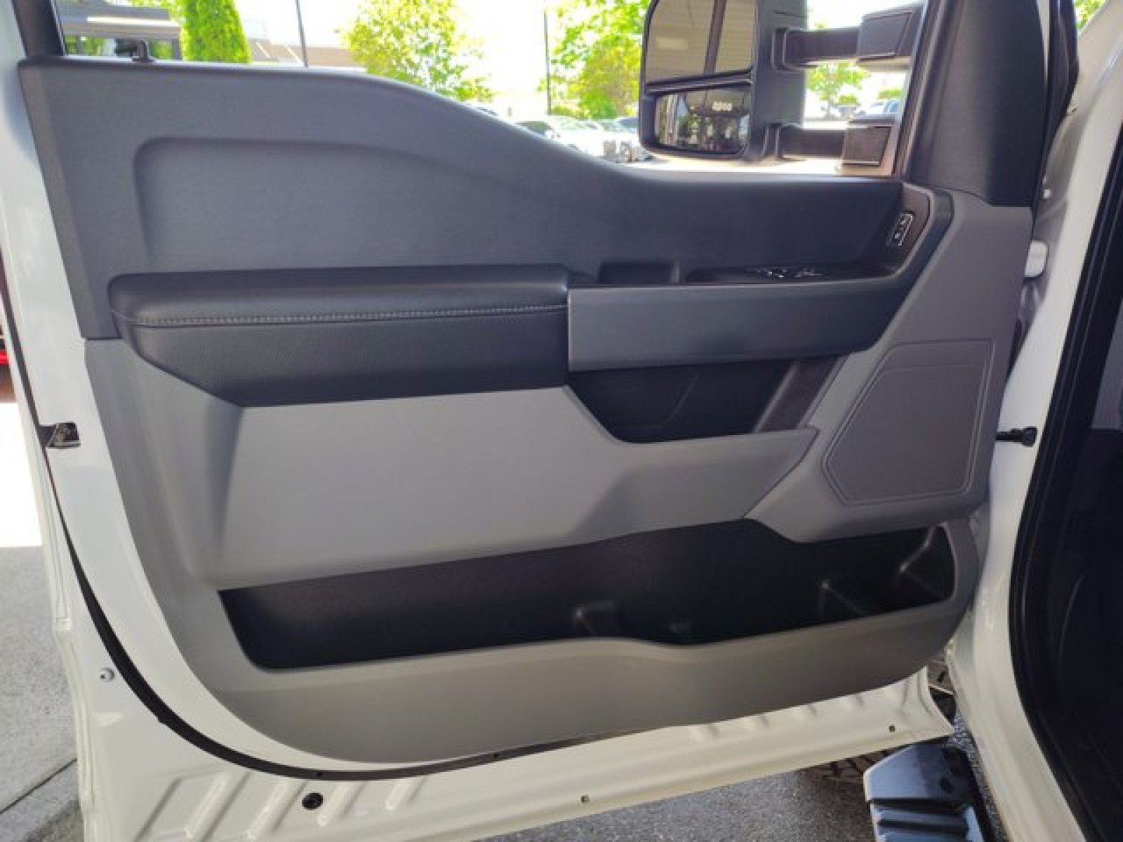 Used 2023 Ford F250 XL w/ STX Appearance Package AWD/4WD image 18
