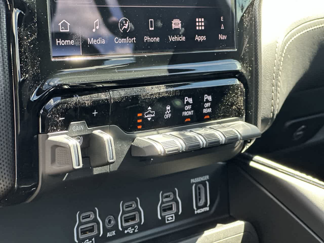New 2027 RAM 1500 Limited AWD/4WD image 17