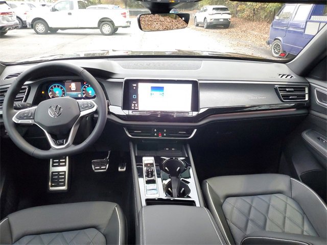 New 2025 Volkswagen Atlas Cross Sport SEL Premium R-Line image 15