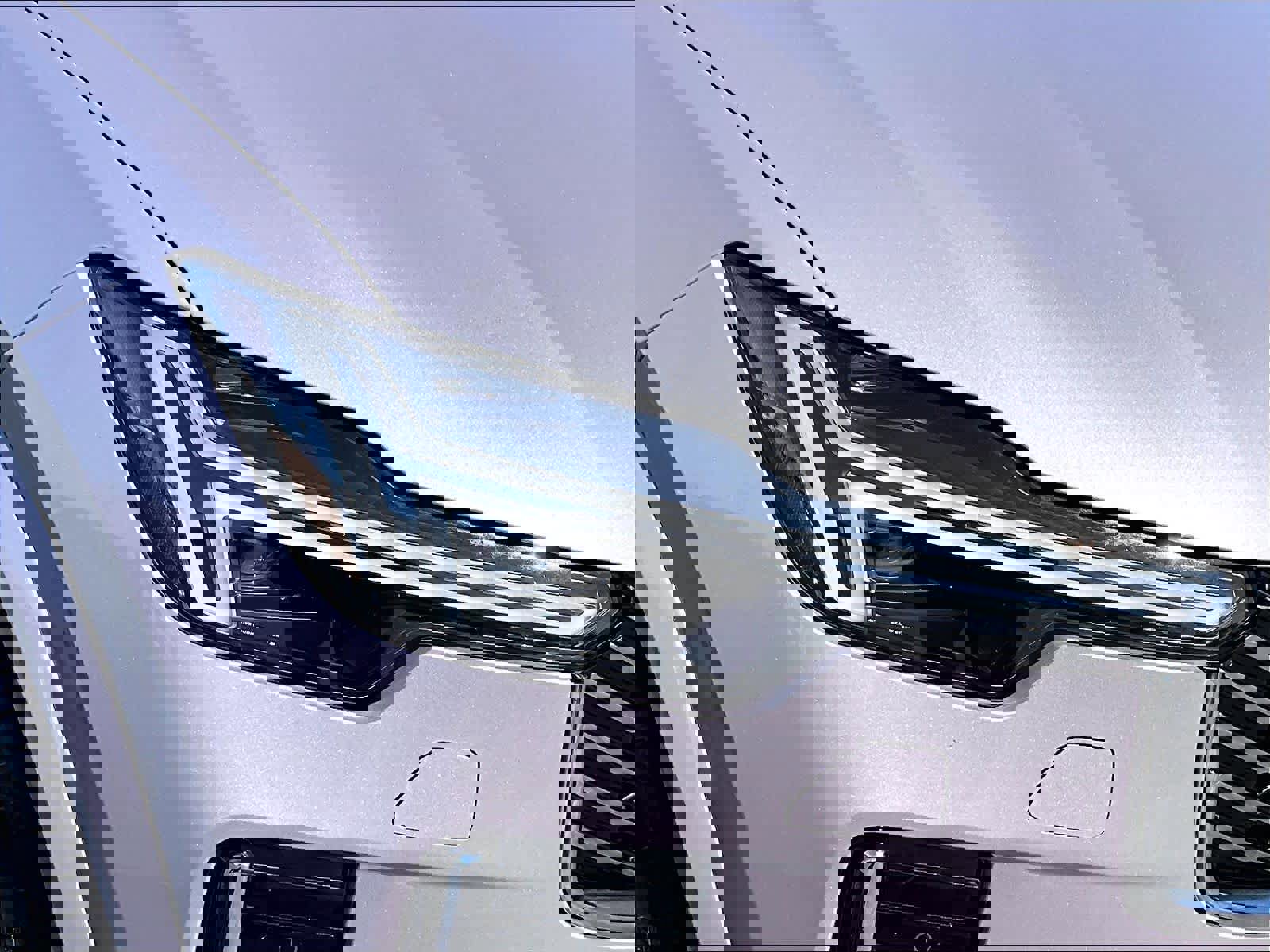 Used 2026 Volvo XC90 B6 Plus w/ Protection Package Premier image 32