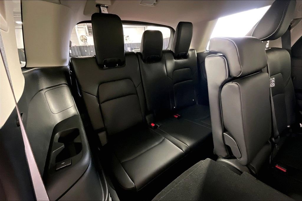 New 2026 Nissan Pathfinder SL AWD/4WD image 44