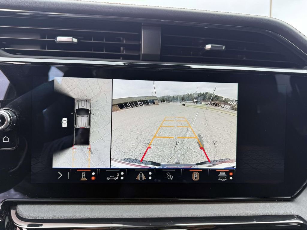 Used 2024 GMC Sierra 2500 AT4 w/ AT4 Premium Plus Package image 21