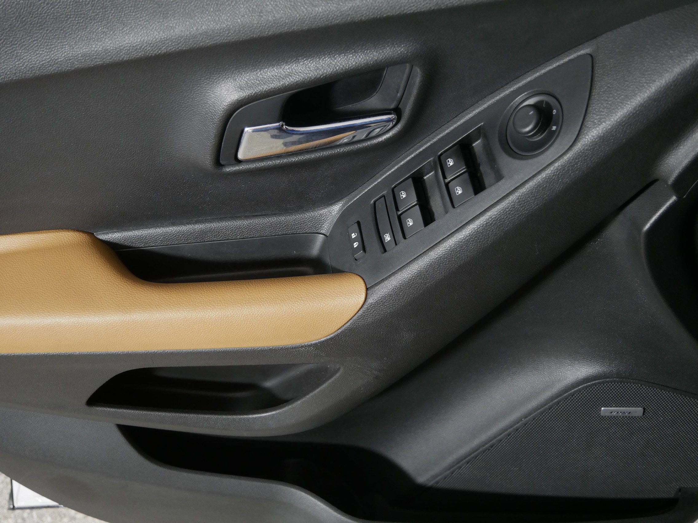 Used 2020 Chevrolet Trax Premier image 19