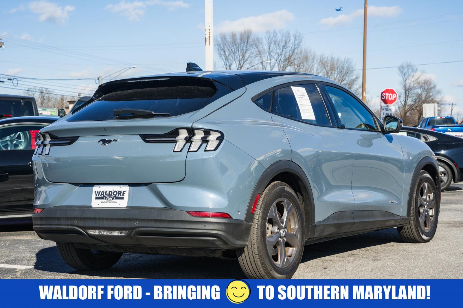 Used 2023 Ford Mustang Mach-E Select image 4