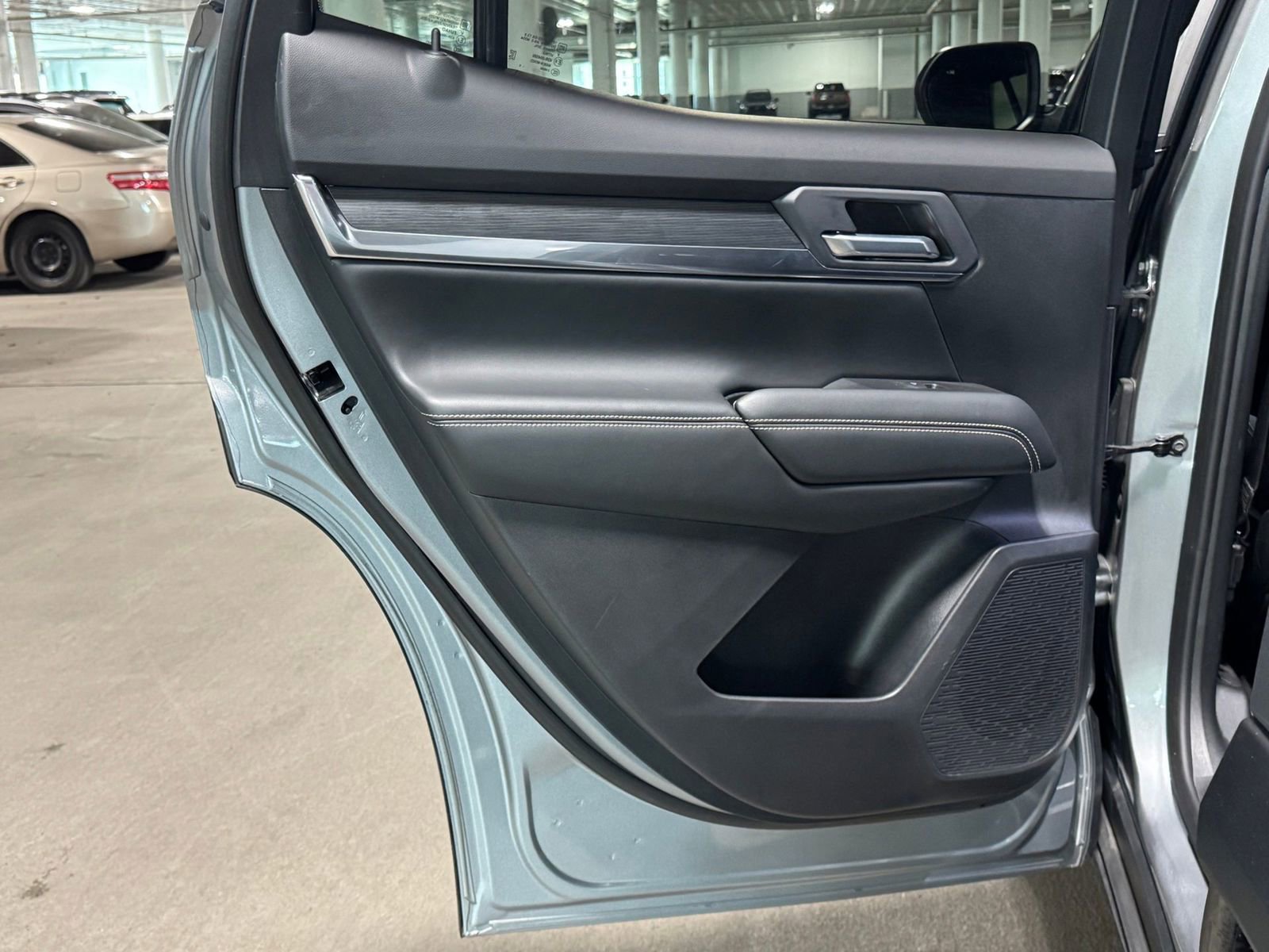 Used 2026 GMC Terrain Elevation image 36