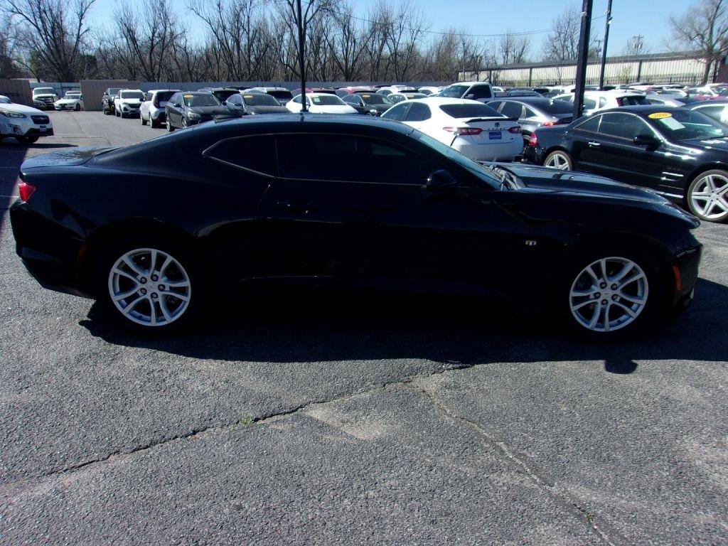 Used 2020 Chevrolet Camaro LS RWD image 4