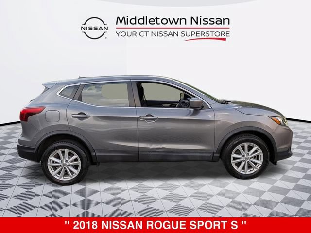 Used 2018 Nissan Rogue Sport S w/ S Appearance Package AWD/4WD image 2