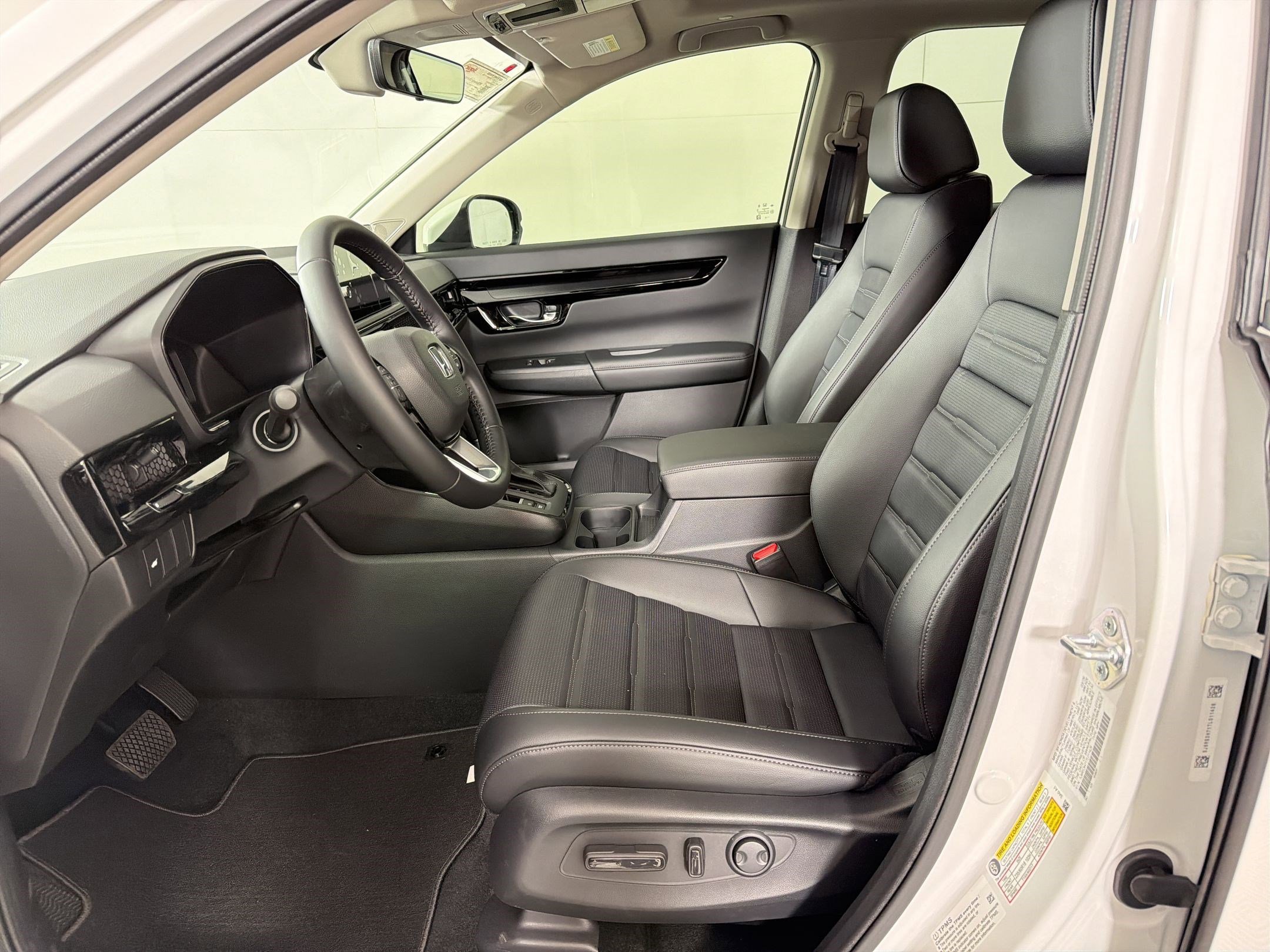 New 2026 Honda CR-V EX-L image 5