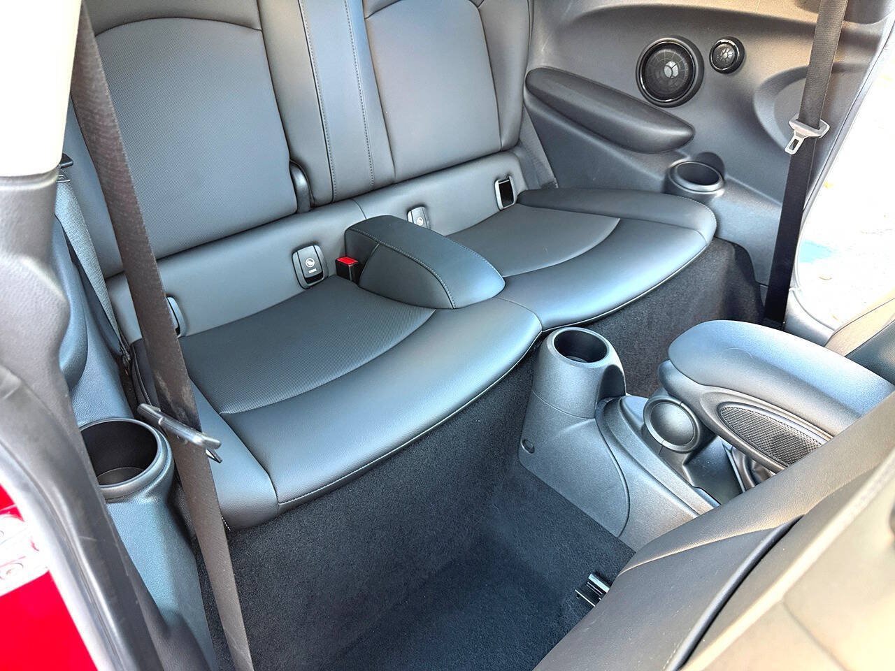 Used 2019 MINI Cooper S FWD image 31