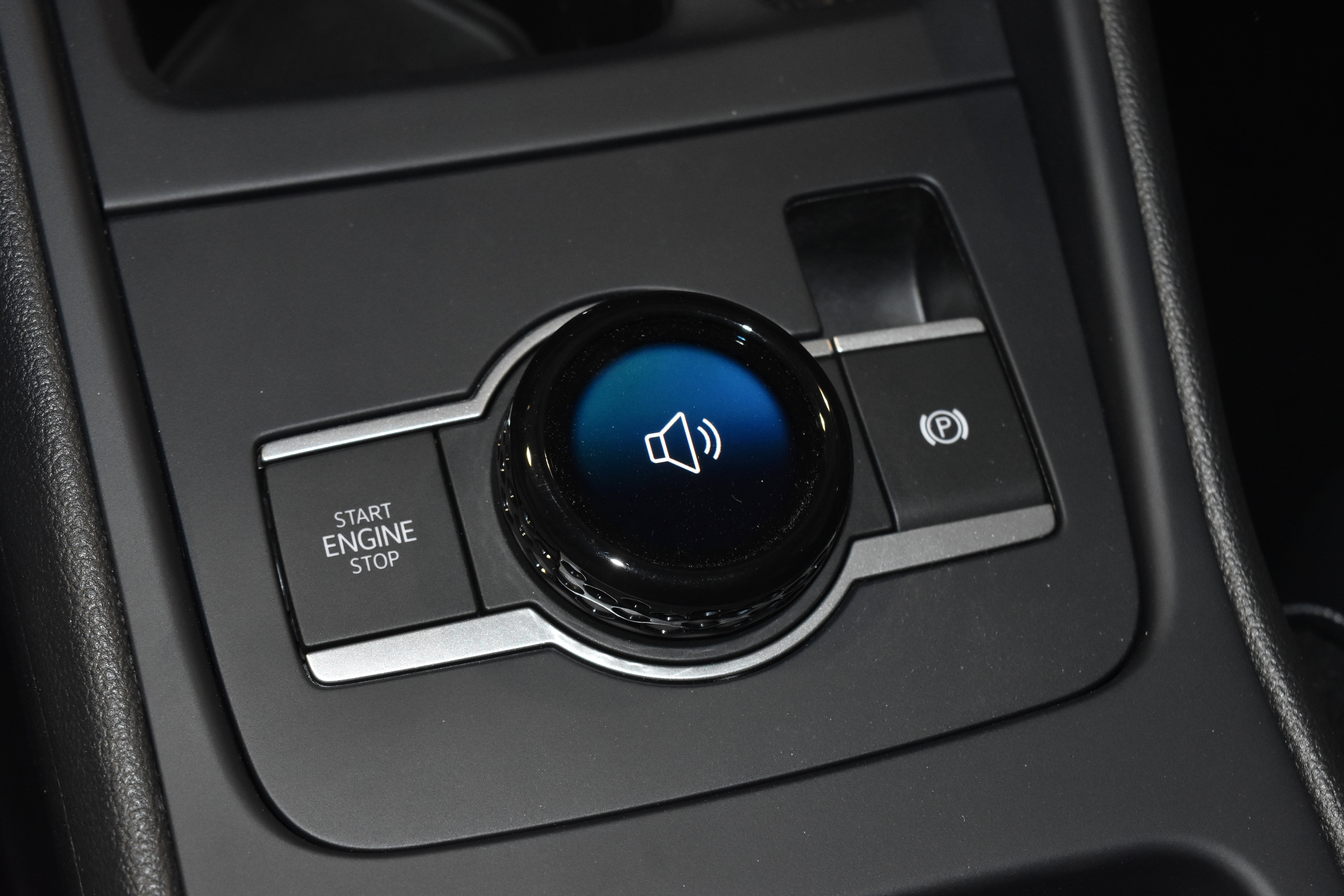 New 2026 Volkswagen Tiguan SE AWD/4WD image 11