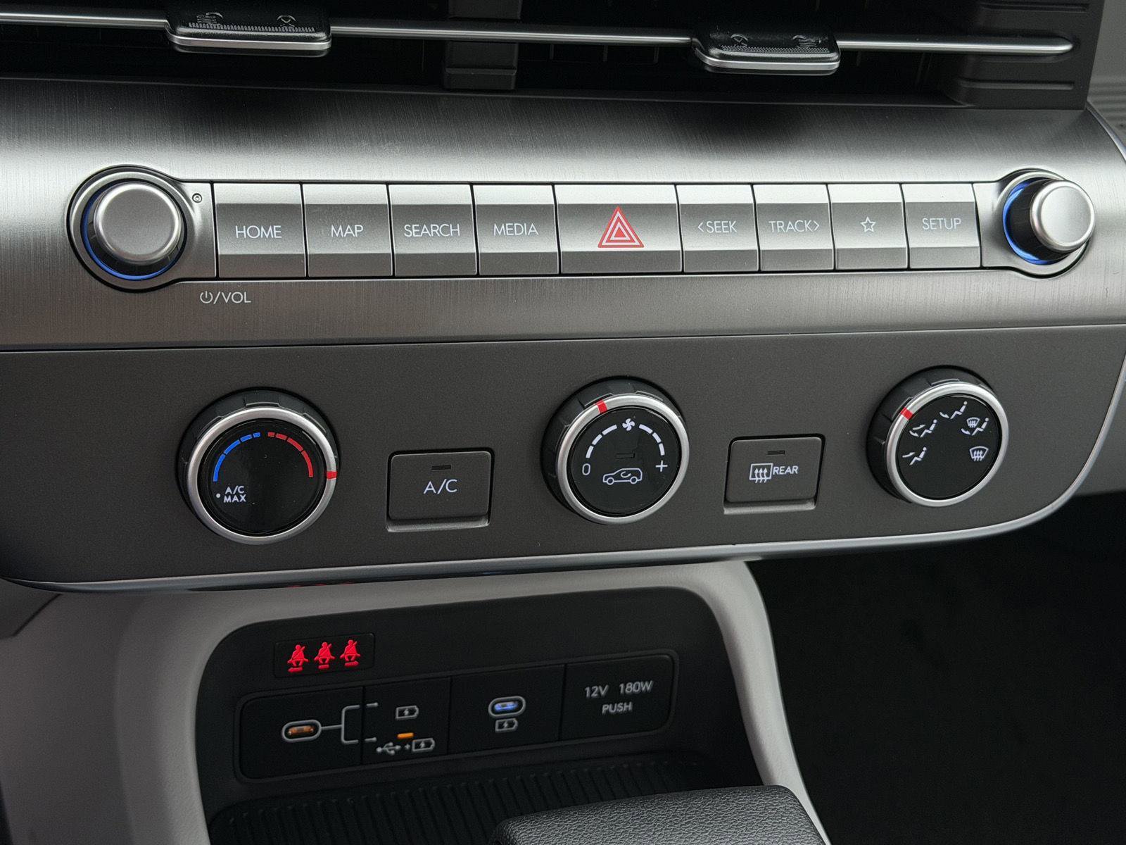 New 2026 Hyundai Kona SE image 13