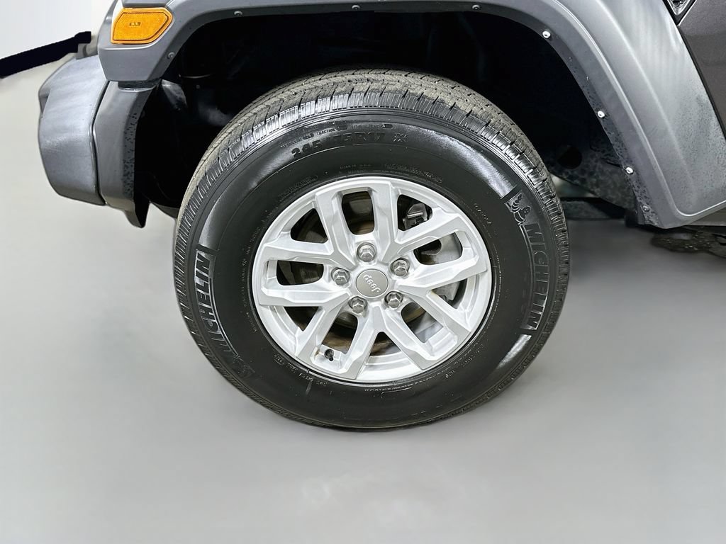 Used 2023 Jeep Wrangler Sport AWD/4WD image 8