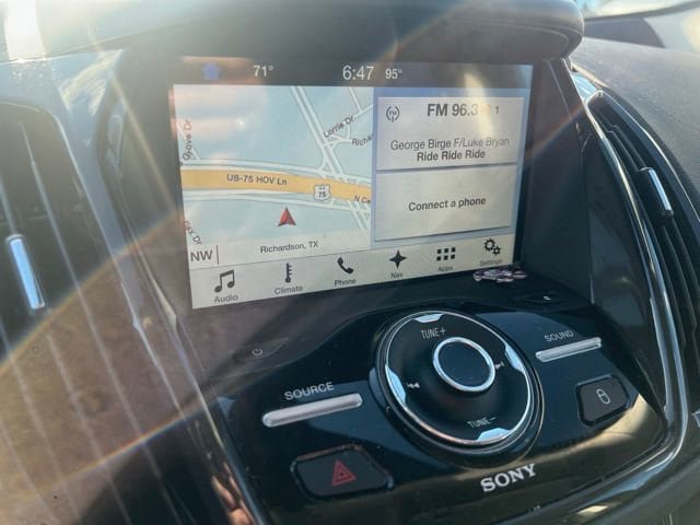 Used 2016 Ford Escape Titanium w/ Equipment Group 301A FWD image 8