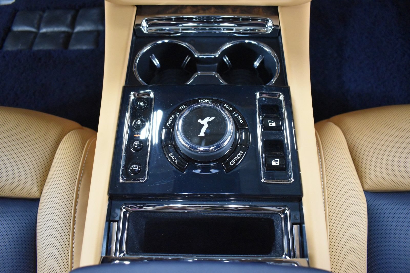 Certified 2025 Rolls-Royce Ghost AWD/4WD image 19