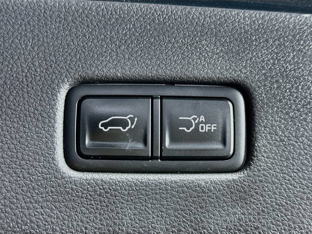 Used 2024 Kia Carnival SX Prestige FWD image 34