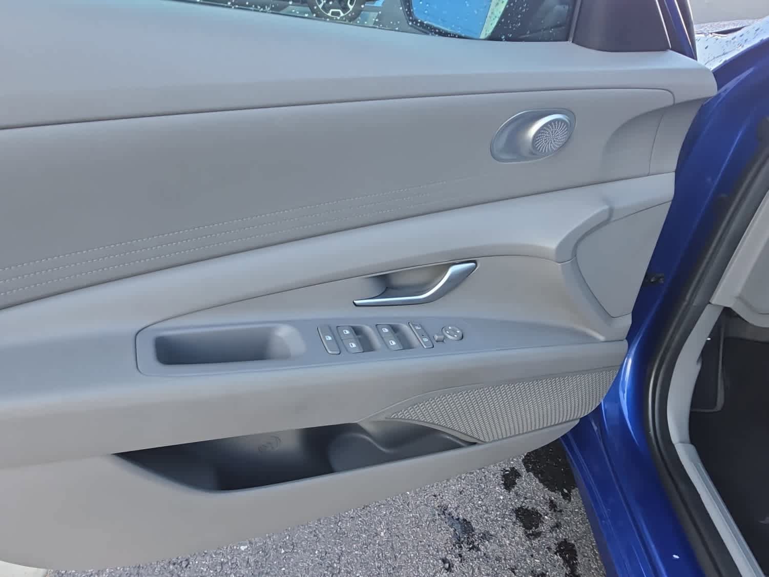 Used 2022 Hyundai Elantra SEL FWD image 21