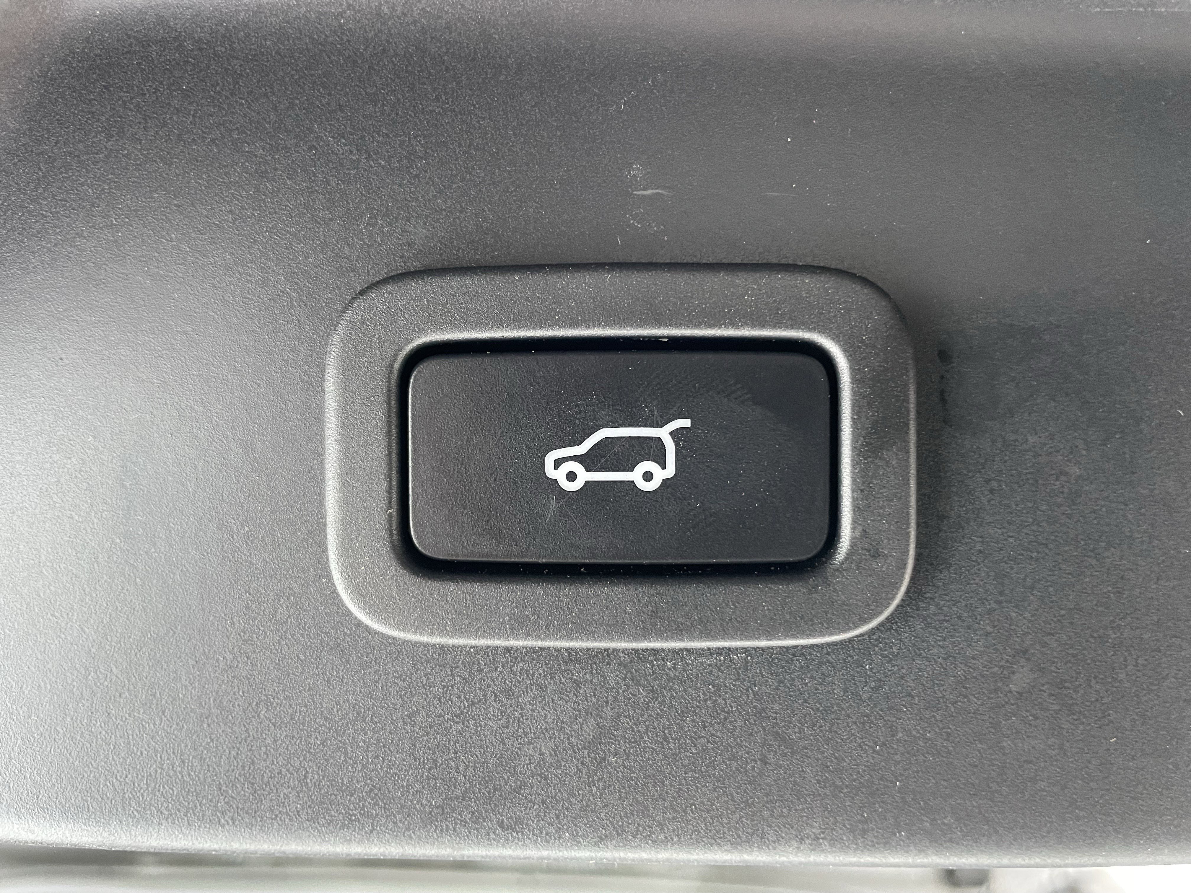 Used 2020 Land Rover Range Rover HSE image 38