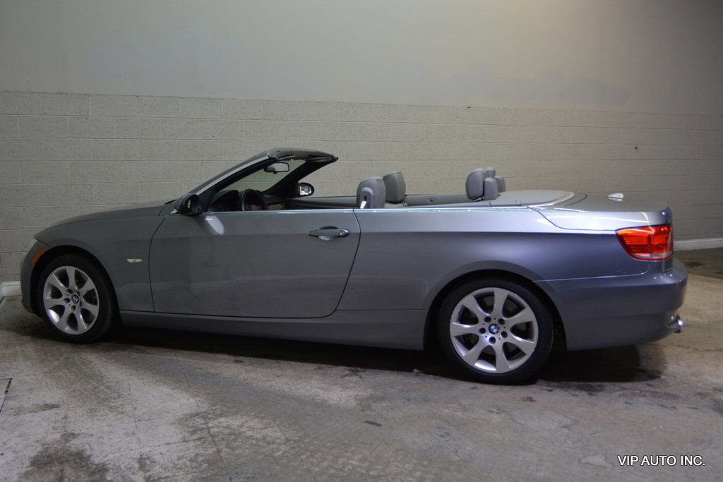 Used 2007 BMW 335i Convertible image 29