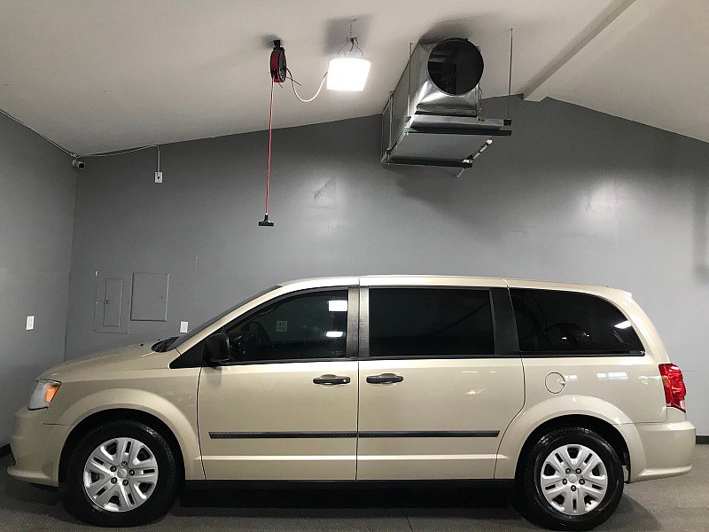 Used 2014 Dodge Grand Caravan American Value Package FWD image 6
