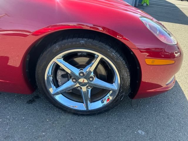 Used 2011 Chevrolet Corvette Coupe w/ Preferred Equipment Group RWD image 15