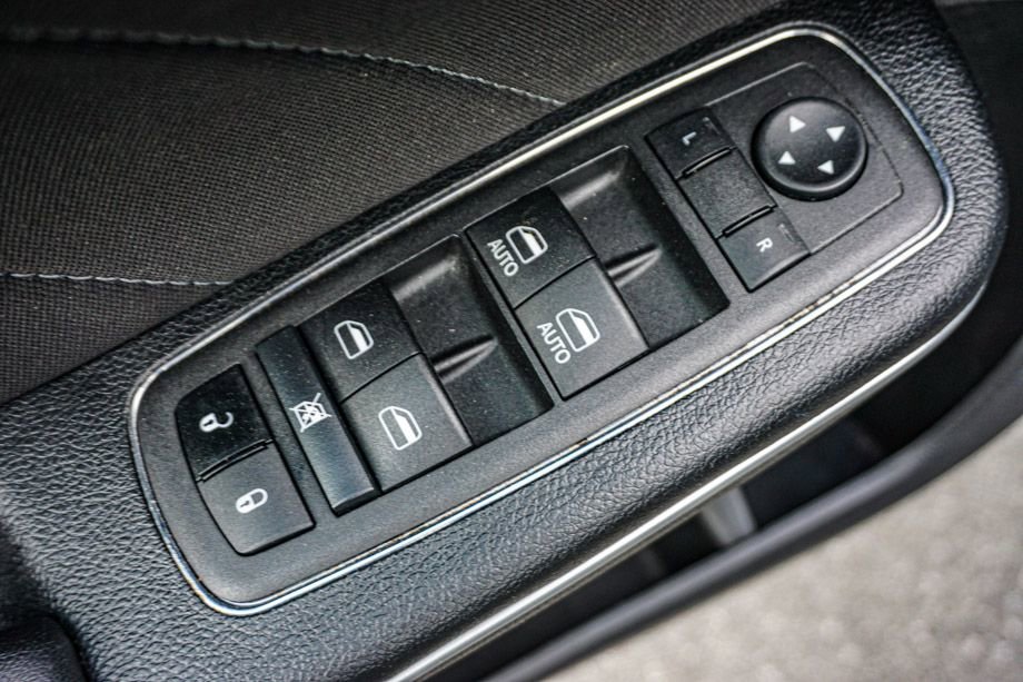 Used 2023 Dodge Charger SXT image 41