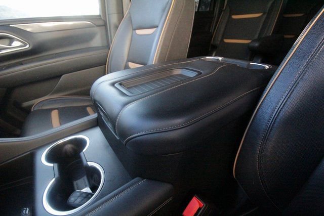 Used 2023 GMC Yukon XL AT4 w/ Technology Package image 33