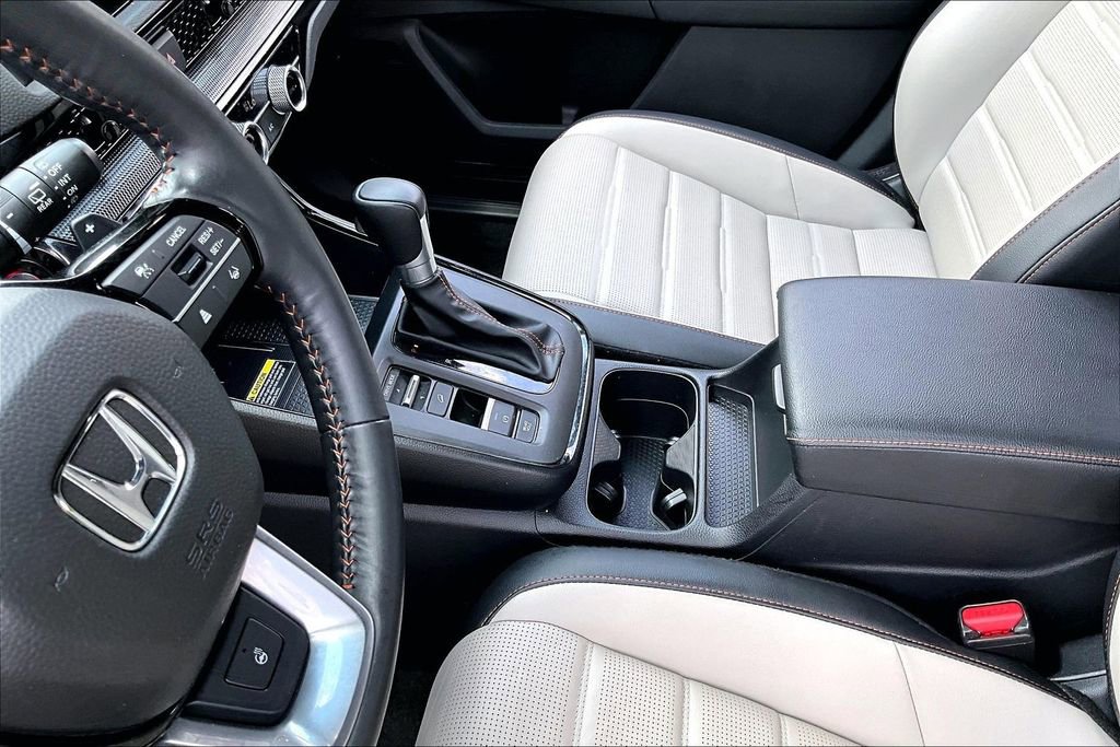 Used 2024 Honda CR-V Sport Touring image 15
