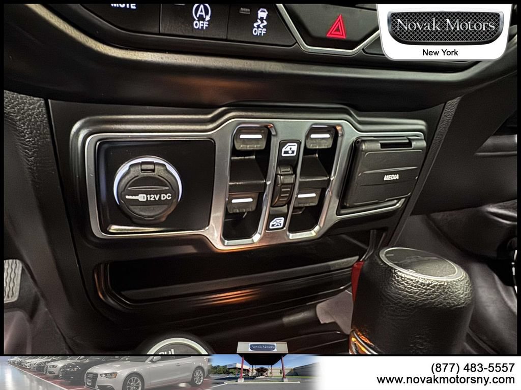 Used 2022 Jeep Gladiator Overland AWD/4WD image 20
