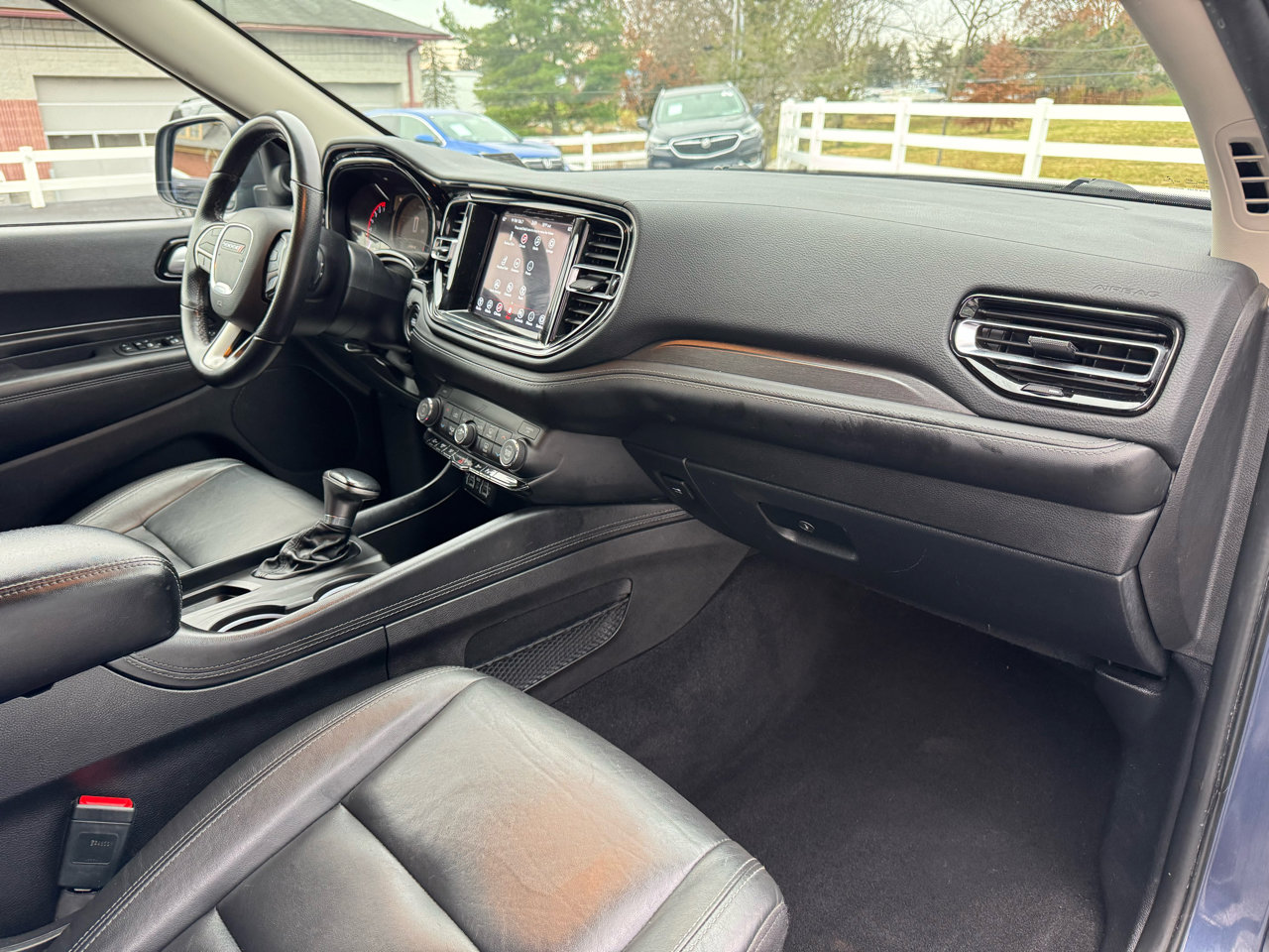 Used 2021 Dodge Durango SXT image 34
