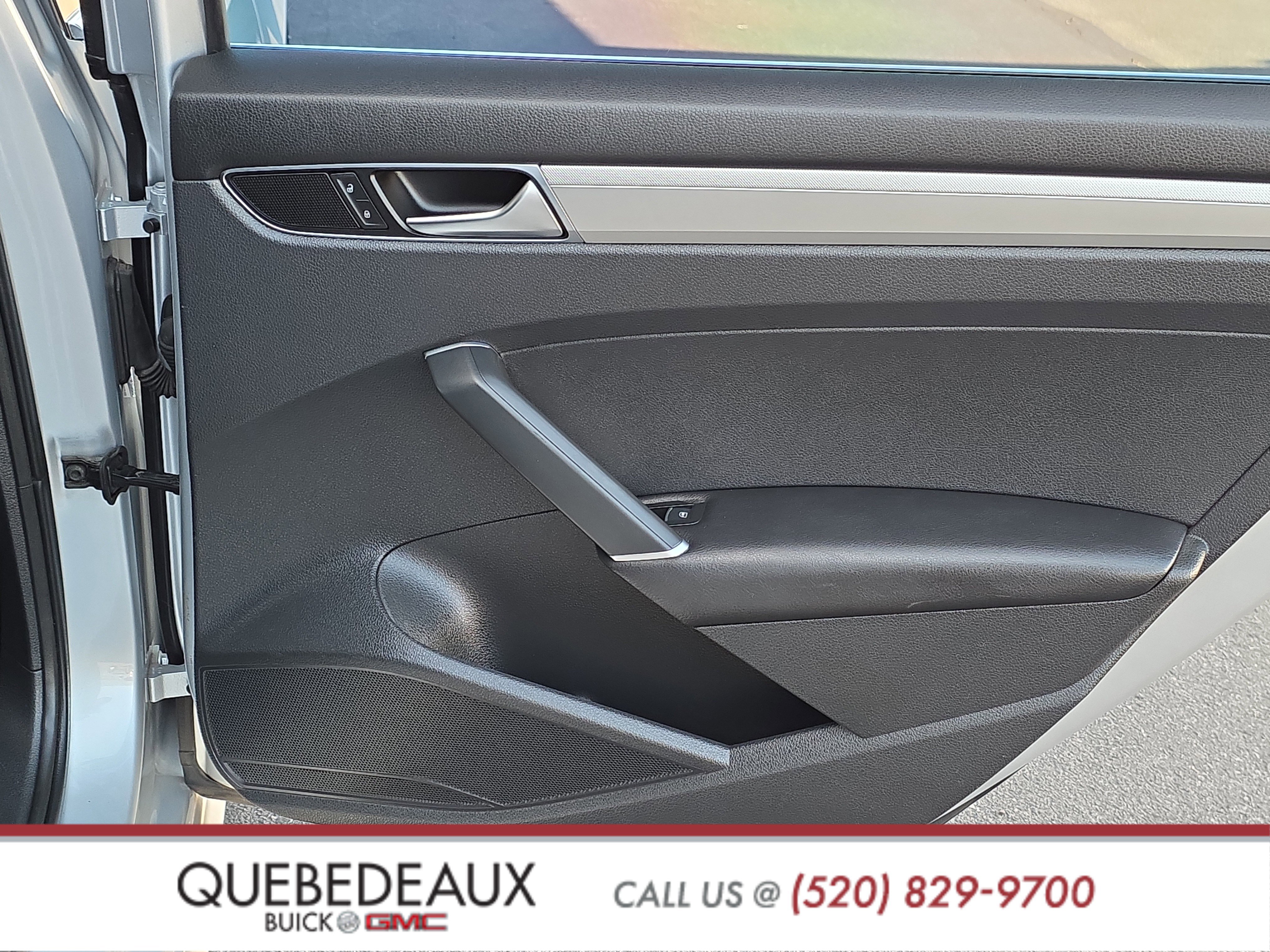 Used 2017 Volkswagen Passat 1.8T S FWD image 24