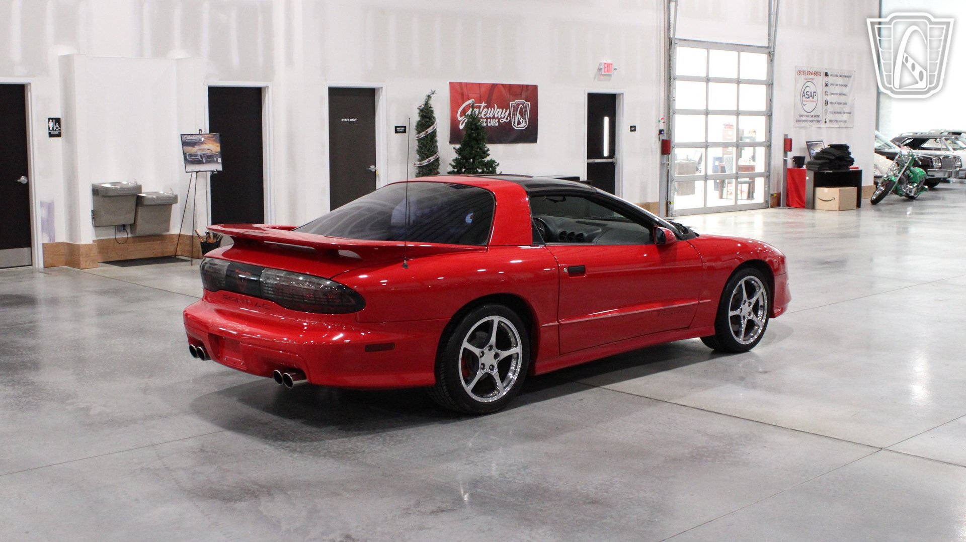 Used 1994 Pontiac Firebird Coupe image 16