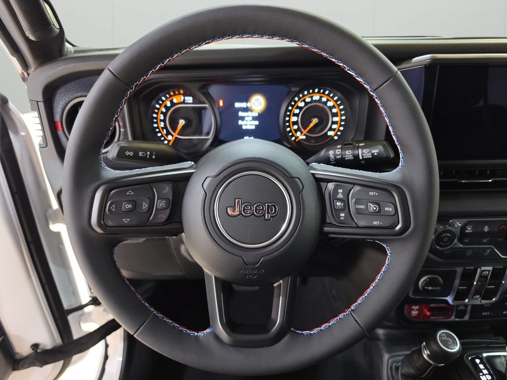 New 2026 Jeep Wrangler Unlimited Sport w/ Dual Top Group AWD/4WD image 18