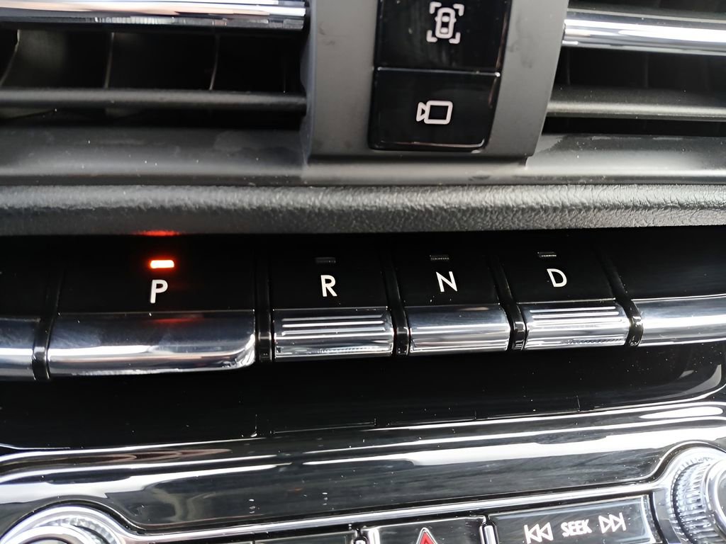 Used 2022 Lincoln Corsair Reserve w/ Elements Package AWD/4WD image 11