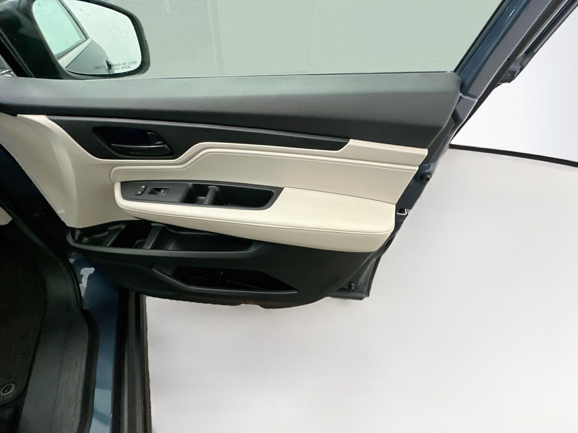Used 2025 Honda Odyssey EX-L image 35