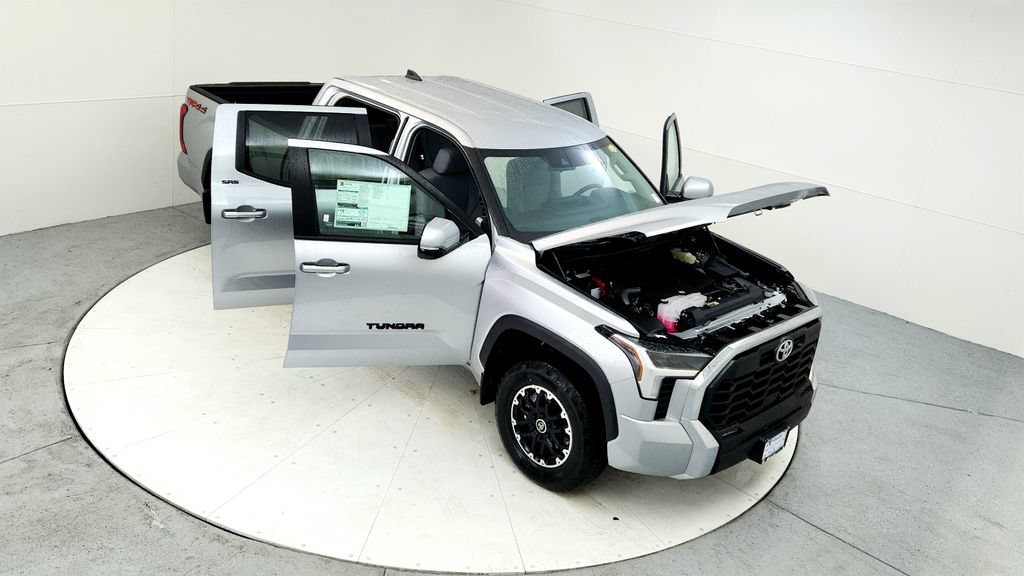 Used 2024 Toyota Tundra SR5 w/ TRD Off-Road Package AWD/4WD image 17