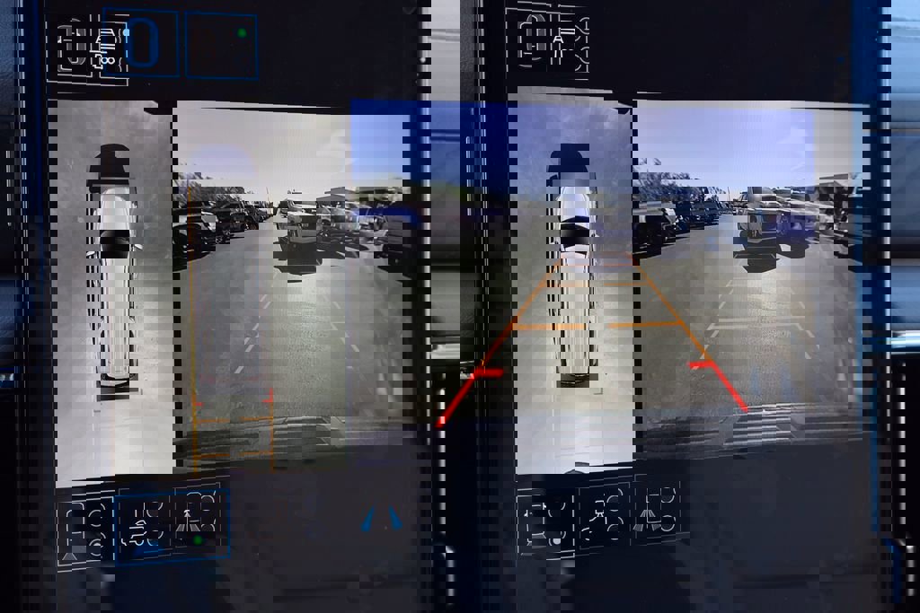 New 2026 GMC Yukon XL Denali w/ Sun & Power Step Package image 11